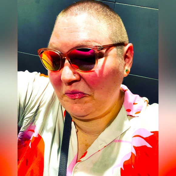 Meet your Posher, Sadie - Picture 2 of 3